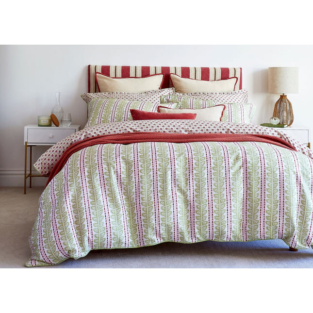 Christy "Folia" Duvet Cover Sets in Celery