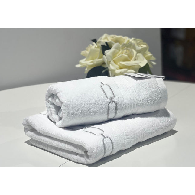 Linen Obsession "Eliza" Bath Towels in White/Silver