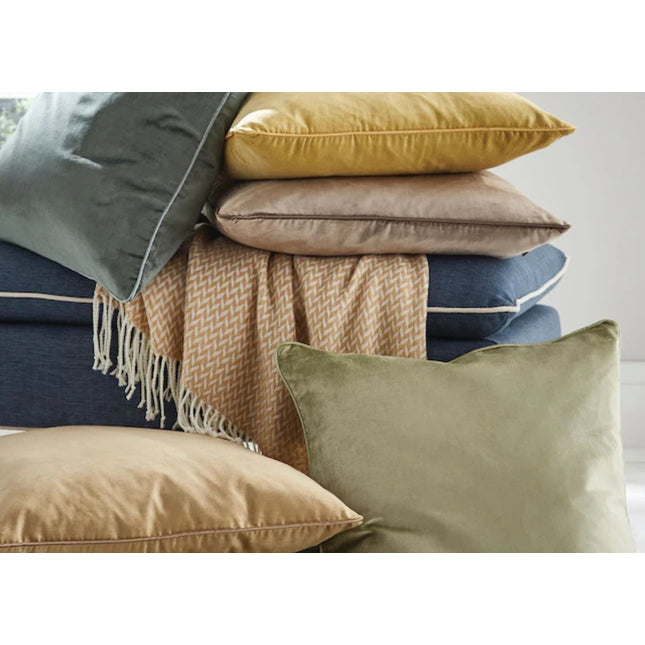 Laura Ashley "Nigella" Decorative Filled Cushion - 50 x 50 cm