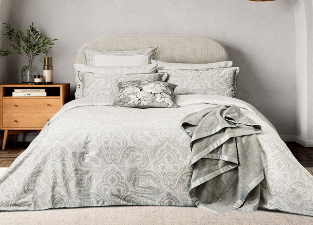 Bedeck of Belfast "Amalia" Duvet Cover and Oxford Pillowcase in Silver/White