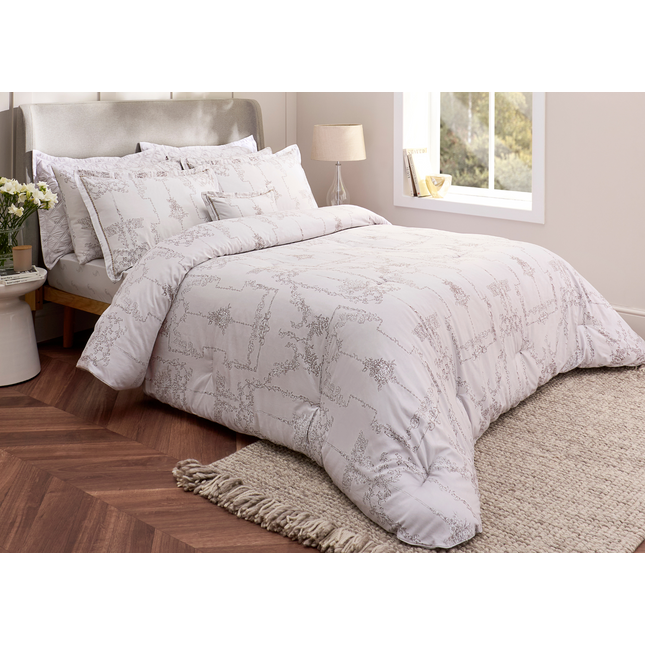 Christy "Ambroise Oyster" Comforter & Sheet Set in Cream / Silver