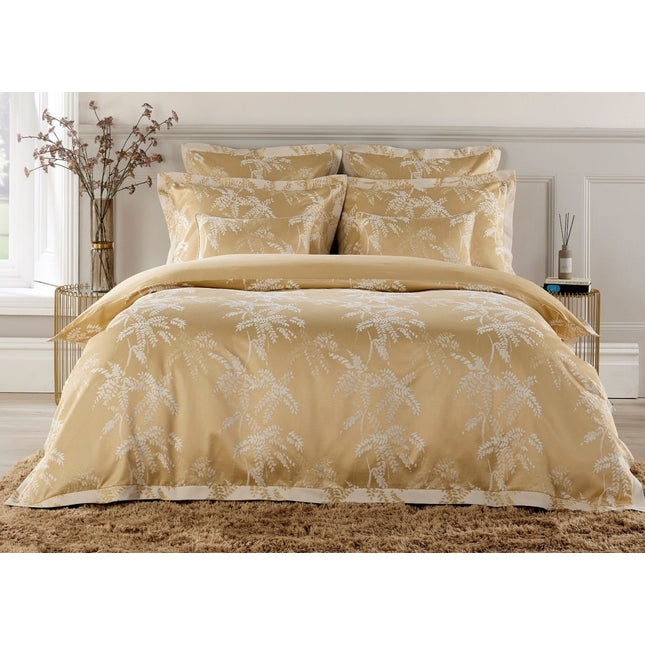 Christy "Holkham" Jacquard Comforter Sets in Wheat (Gold)