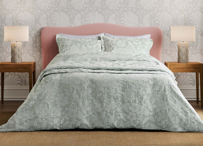 Sanderson "Pyramus" Duvet Cover and Oxford Pillowcase in Aqua