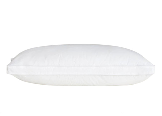 Sheridan "Deluxe Dream" Standard Filled Pillow - Medium Support