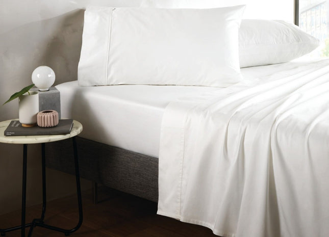 Sheridan "500 Thread Count" Super Smooth Cotton Sateen Sheet in Snow