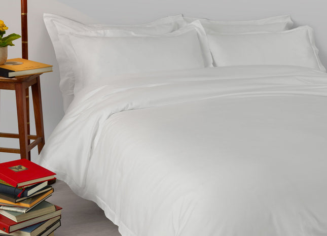 Amalia "Suave" 430 Thread Count Bed Linen with Single Embroidery Line in Pale Grey
