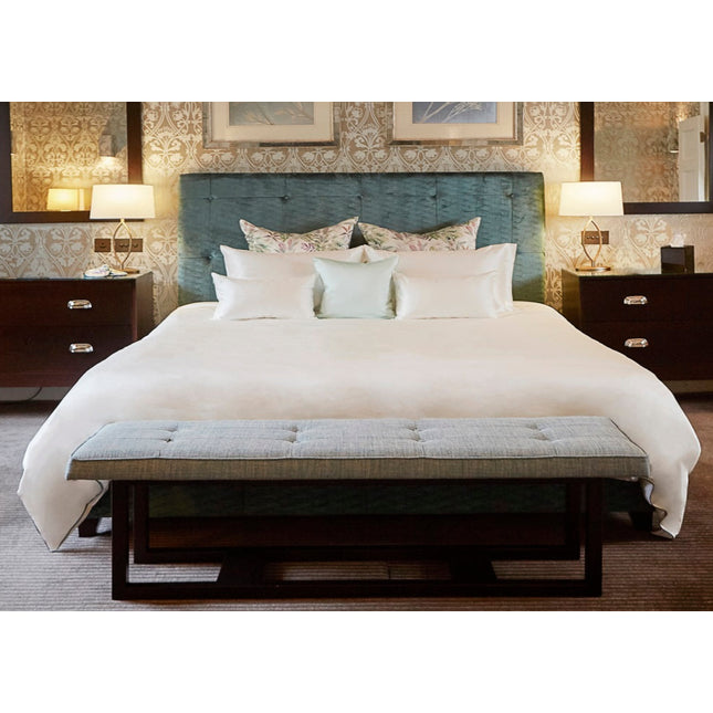 غطاء لحاف "حرير التوت" من مايفيرسيلك باللون العاجي