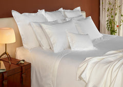 Amalia "Suave" 430 Thread Count Bed Linen with Single Embroidery Line in White