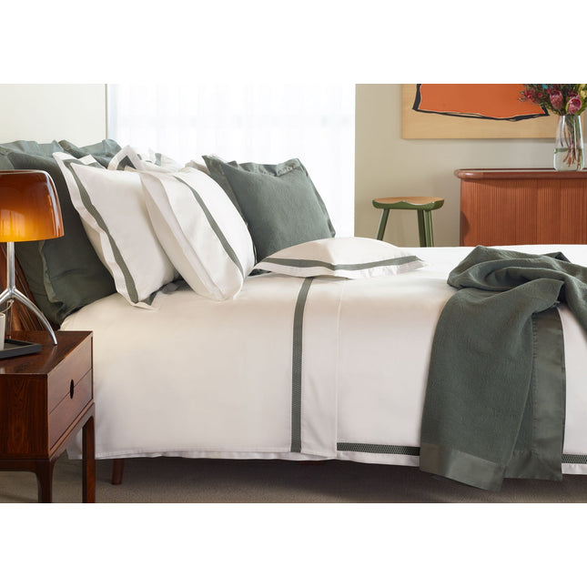 Amalia "Sonia" 430TC Duvet Cover in White with Pewter Lace (Dark Grey)