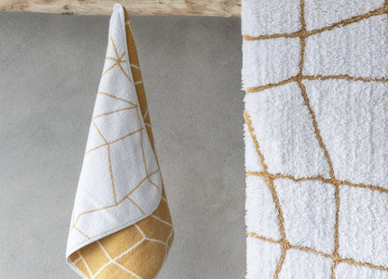 Graccioza "Amalia" Bath Towels & Bath Rug Collection in White/ Gold