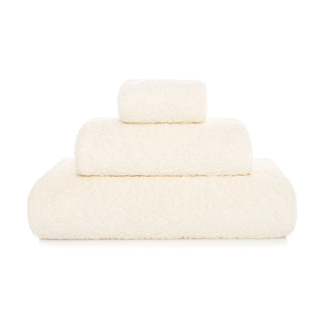 Graccioza "Egoist" Bath Towels in Natural