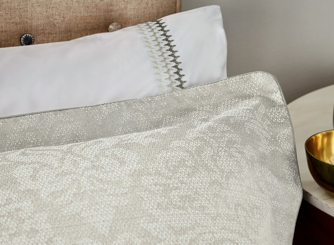 Bedeck of Belfast "Lavana" Duvet Cover Set in Linen