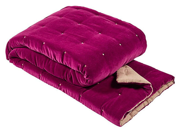 Christy "Jaipur" Throws in Magenta - 140 x 200 cm