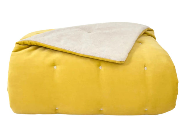 Christy "Jaipur" Throws in Gold - 140 x 200 cm