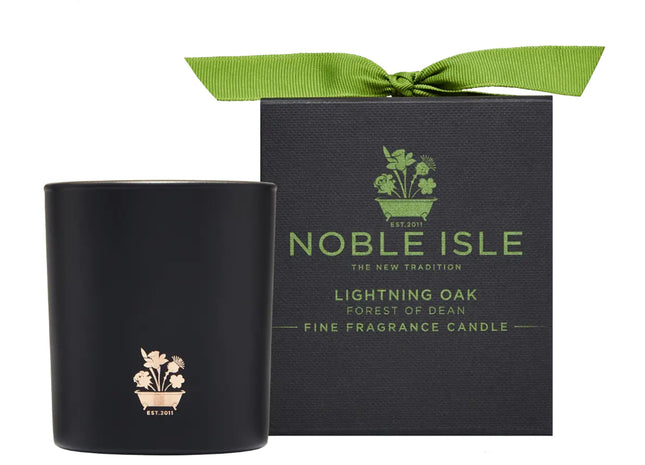 Noble Isle "Lightning Oak" Fine Fragrance Candle (200g)