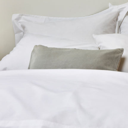 Christy "200TC Organic" Plain Dyed Sheets & Duvet Covers in White
