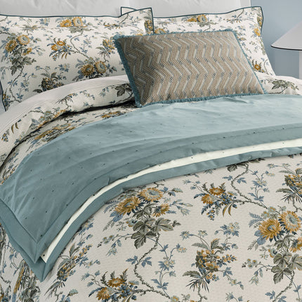 طقم غطاء لحاف "سيبيل" من Bedeck of Belfast بلون بيض البط