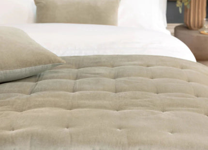 Christy "Jaipur" Bedspread in Hazelnut - 220 x 200 cm