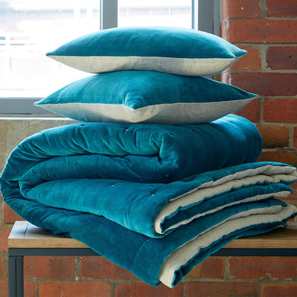 بطانية كريستي "جايبور" - لون الطاووس