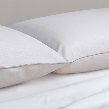 Velfont "Yeti" Thermo-regulating Pillow