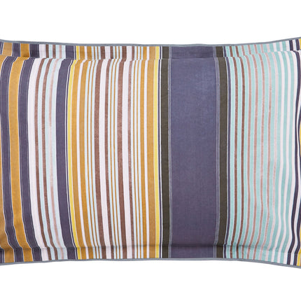 طقم غطاء لحاف "سيبيل" من Bedeck of Belfast بلون بيض البط