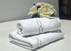 Linen Obsession "Eliza" Bath Towels in White/Silver