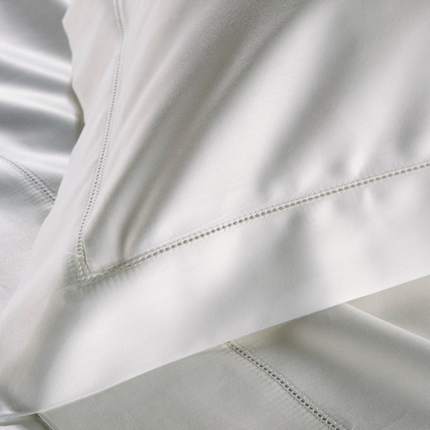 Christy Premium "900 Thread Count Picot" Bed Linen in White