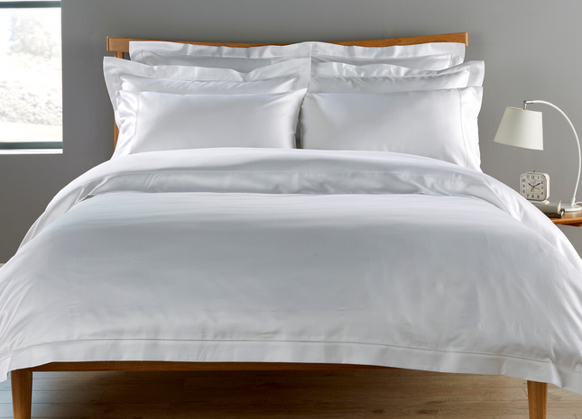 Christy Premium "900 Thread Count Picot" Bed Linen in White