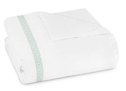 Amalia "Elo" 430TC Duvet Cover in White with White/Verbena