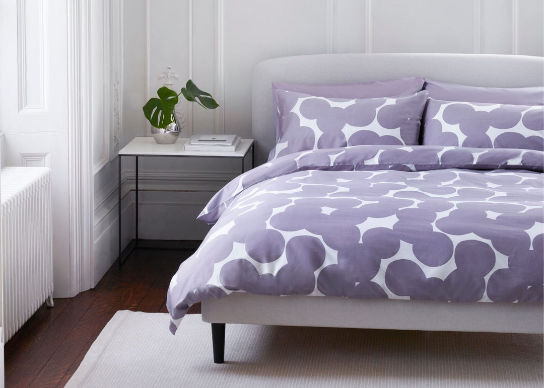 Jasper Conran "Over Lapping Circles" 300TC Duvet Cover Set in Lavender Grey
