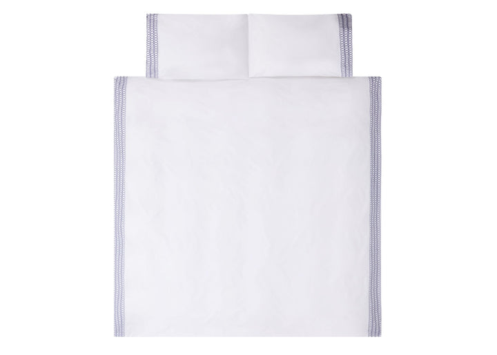 Jasper Conran "Circles Embroidered Border" Pillowcase in White-True Blue