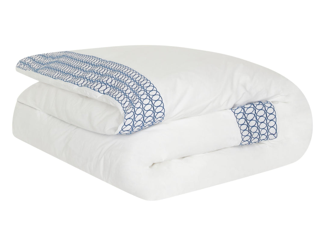 Jasper Conran "Circles Embroidered Border" Pillowcase in White-True Blue