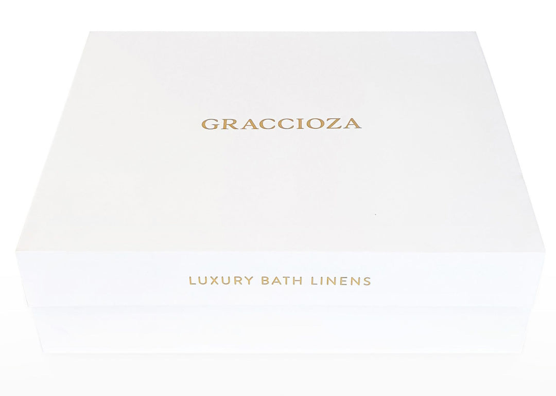Graccioza "Egoist" Bathrobe in Natural