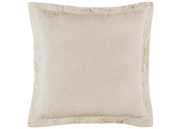 Amalia "Tamara" Matellase Quilt Bedspread in Sand