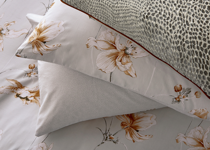 Nalu by Nicole Scherzinger "Alaula" Duvet Cover Set in Stone &amp; Sunset