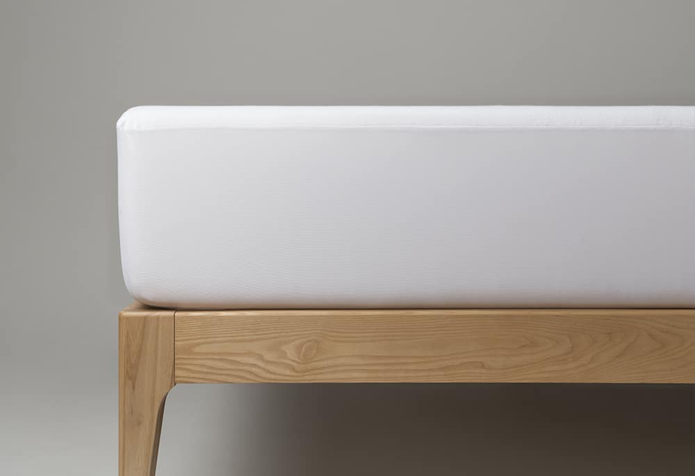 Velfont "Eco Aqua" Recycled Cotton Mattress Protector in White