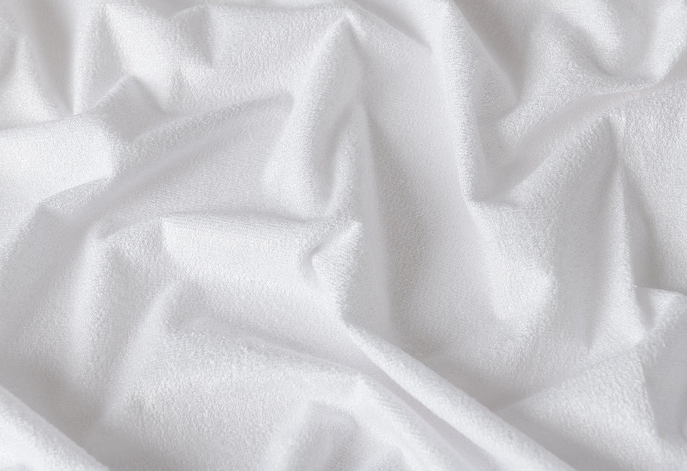 Velfont "Babylon" Bamboo Mattress Protector in White