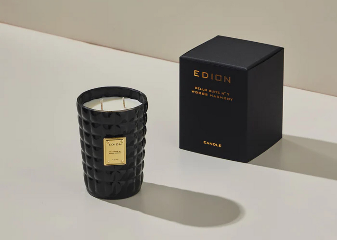 Edion "Cello Suite n.7 Woods Harmony" Scented Candle