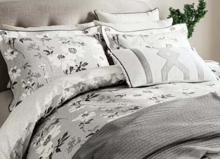 Bedeck of Belfast "Sefa" Quilted Throw in Silver