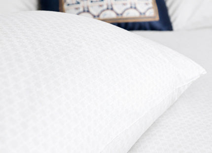 Aigner "Glamour" 500 Thread Count Bed Linen in White