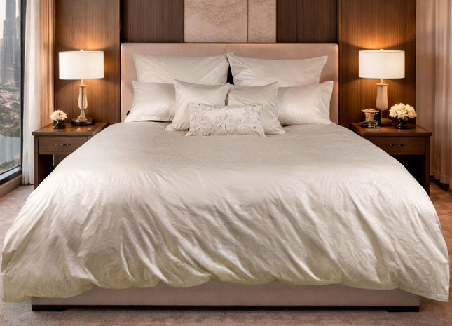 Aigner "Chateau" 500 Thread Count Bed Linen in Linen
