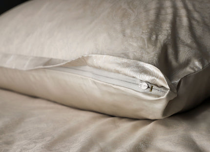 Aigner "Chateau" 500 Thread Count Bed Linen in Linen