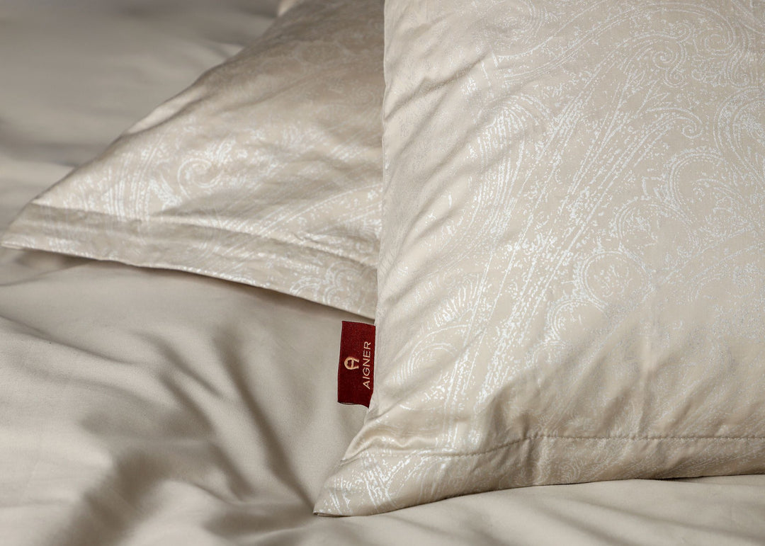 Aigner "Chateau" 500 Thread Count Bed Linen in Linen