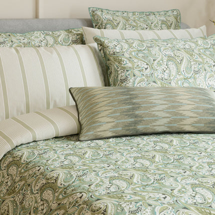 Bedeck of Belfast "Alessie" Duvet Cover and Oxford Pillowcase in Green