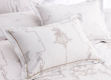 Christy "Ambroise Oyster" Comforter & Sheet Set in Cream / Silver