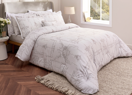 Christy "Ambroise Oyster" Comforter & Sheet Set in Cream / Silver