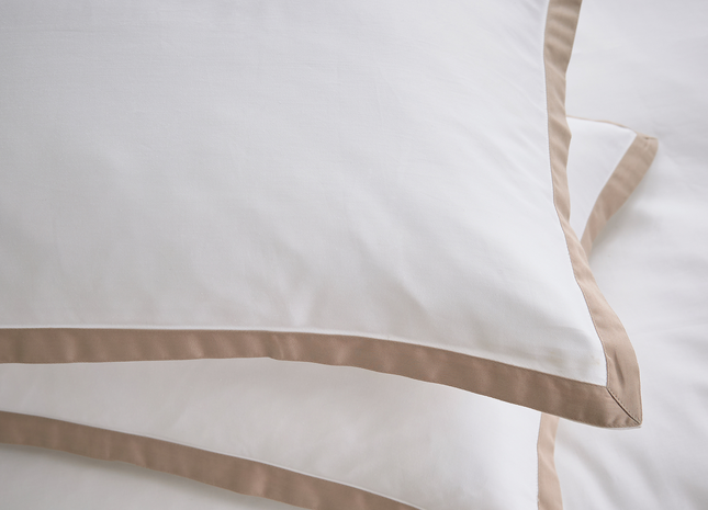 Sleep City "Cosmopolitan 300TC Sateen" Duvet Cover Set w/ Oxford edge Champagne Boarder