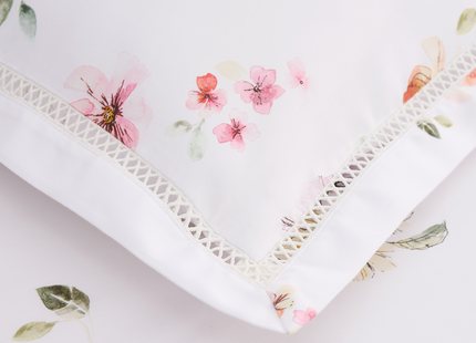 Christy "Arabella" Bedspread & Pair Pillow sham Quilted in Multi