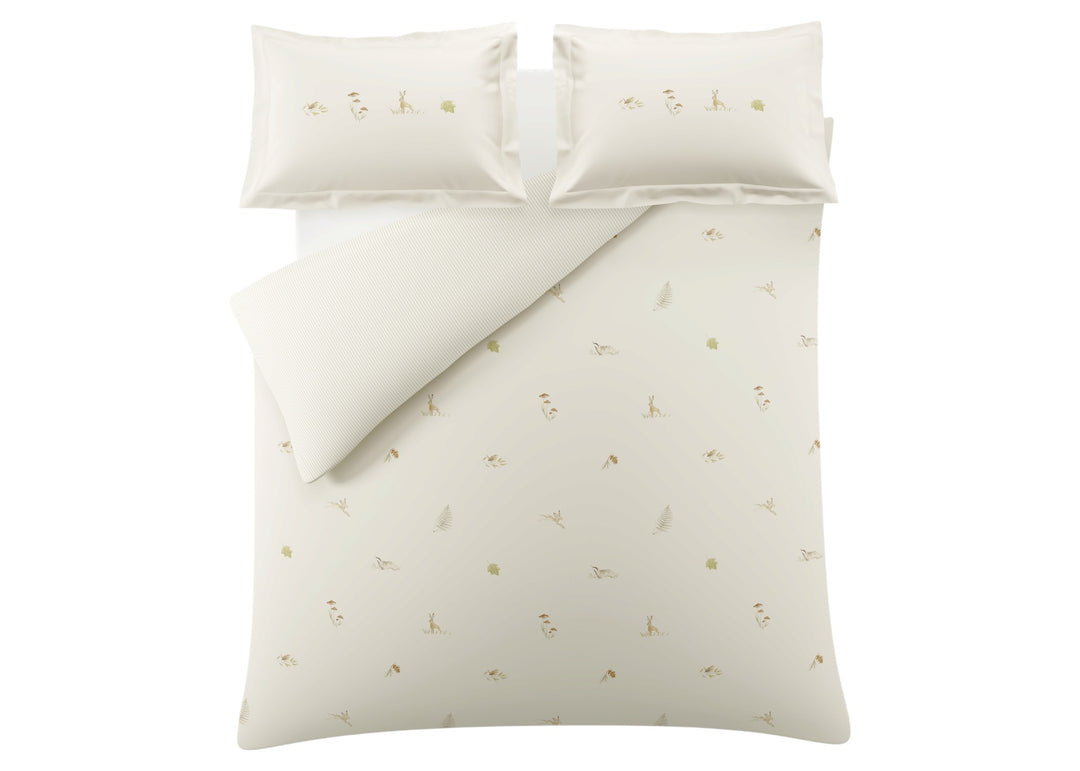 Sophie Allport "Autumn Foraging" Duvet Cover Set in Natural