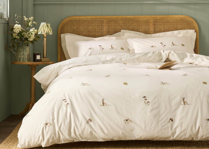 Sophie Allport "Autumn Foraging" Duvet Cover Set in Natural
